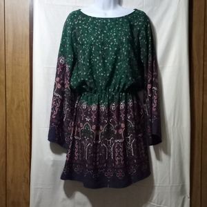 Women's green dress